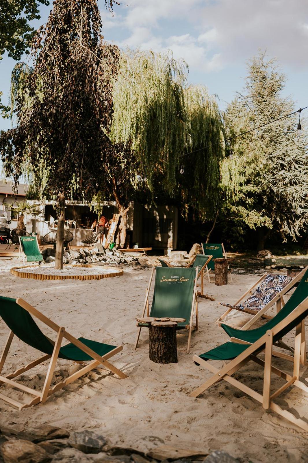 Hotel Garden Olesnica  Exterior photo